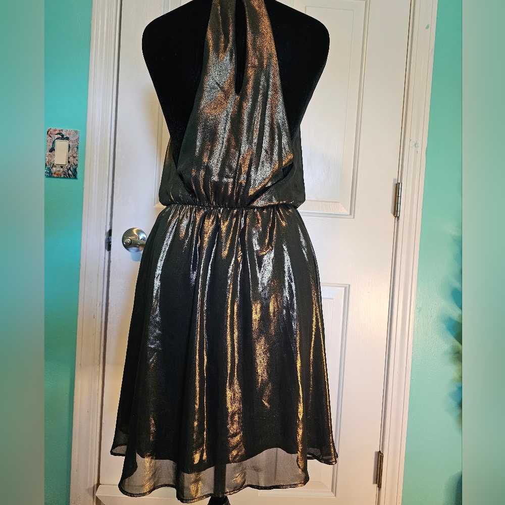 Lush Shimmering Gold Metallic Halter Formal Party Dress Women's Sz S - Picture 8 of 12